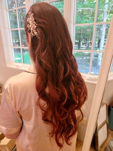 Classic Hollywood waves